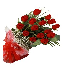 15 kırmızı gül buketi sevgiliye özel  Bolu çiçek gönderme sitemiz güvenlidir 