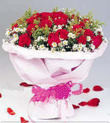  Bolu internetten çiçek satışı  12 ADET KIRMIZI GÜL BUKETI 