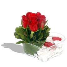 Mika kalp içerisinde 9 adet kirmizi gül  Bolu çiçek servisi , çiçekçi adresleri 